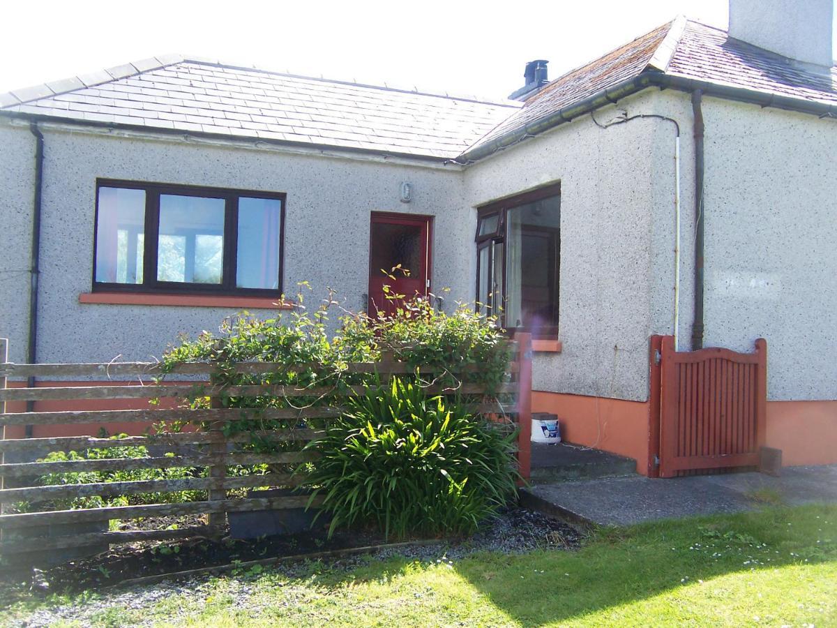 Riverside Cottage Lochboisdale Exterior foto